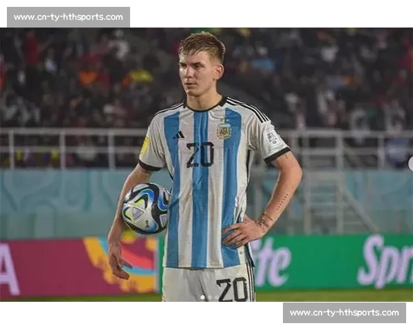 帕雷德斯盛赞马斯坦托诺:17 岁天才中场的全能表现令人惊叹 帕雷德斯盛赞马斯坦托诺:17 岁天才中场的全能表现令人惊叹