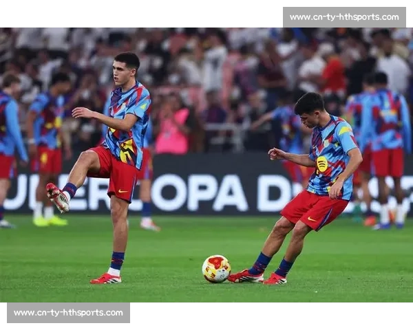 弗里克加码巴萨引援:右后卫与中锋成夏窗终极目标 弗里克加码巴萨引援:右后卫与中锋成夏窗终极目标