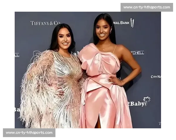 瓦妮莎卡戴珊同框庆生！科勒分手后身材颜值双逆袭